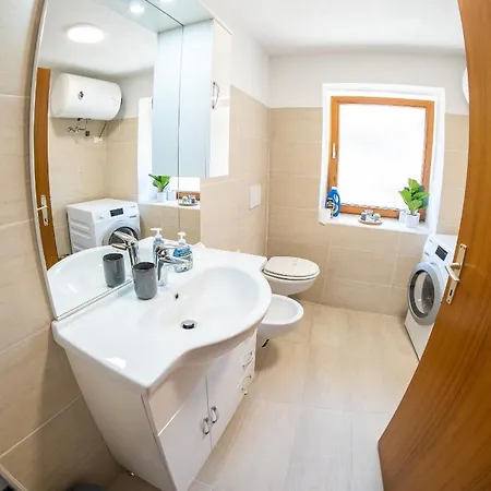 Flow Trogmann Apartman