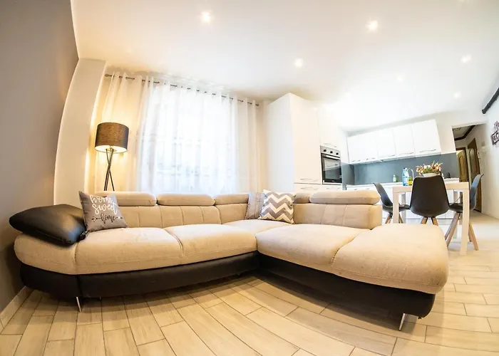 Apartment Flow Trogmann Merano